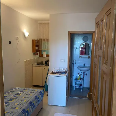 Apartman Luka Pogled Na More *